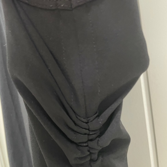 Michael Kors Body Con Dress, Black. Adjustment Ruching on both sides. Size Large - Picture 3 of 14